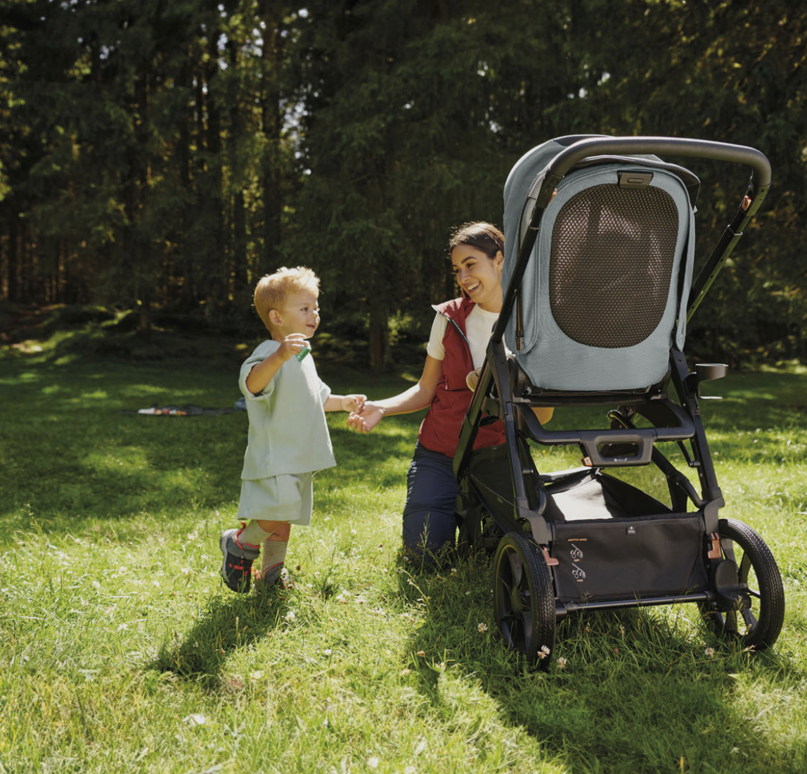 Inglesina Aptica XT All terrain Pram and Pushchair set - perfect for an outdoor lifestyle - Land of Little